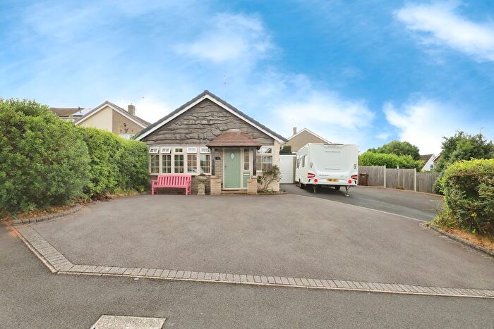 2 Bedroom Bungalow For Sale In Ferndale Crescent, Kidderminster, DY11