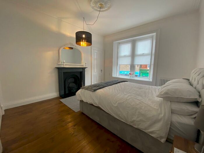 1 Bedroom Flat To Rent In Portland Street, Troon, Ayrshire, KA10