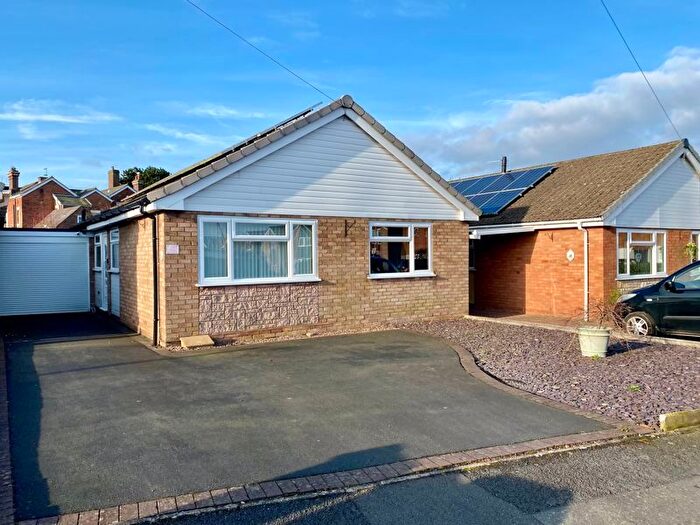 3 Bedroom Detached Bungalow For Sale In Pen Y Bryn Way, Newport, TF10