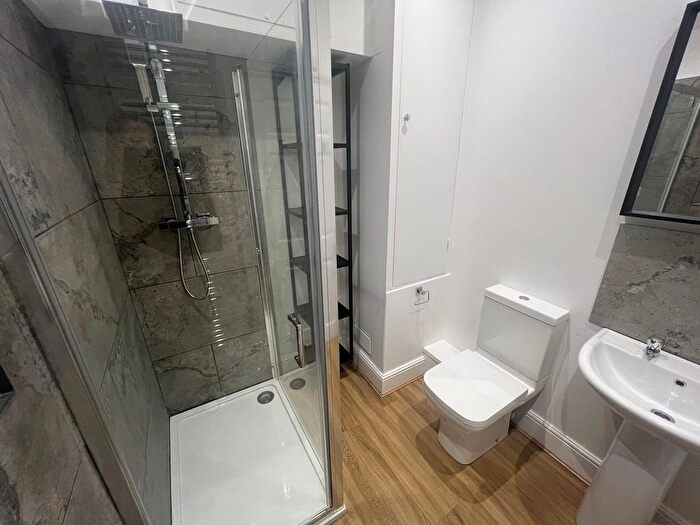 4 Bedroom Semi Detached House To Rent In Jessie Road, Southsea, PO4