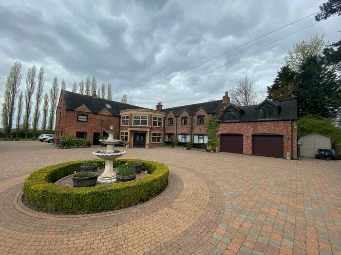 8 Bedroom Farm House For Sale In Sutton-on-the-Hill, Ashbourne, DE6
