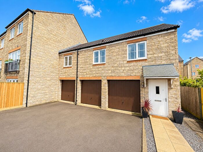 2 Bedroom Coach House For Sale In Old Print Works Road, Paulton, BS39