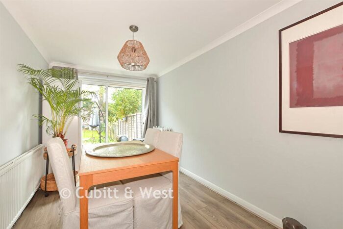3 Bedroom Terraced House For Sale In Fieldway, Lindfield, Haywards Heath, West Sussex, RH16