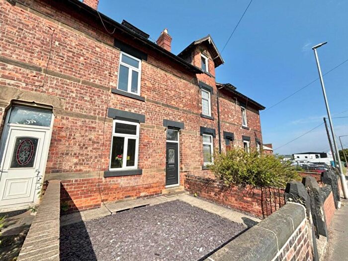3 Bedroom Terraced House For Sale In Claycliffe Road, Barugh Green, Barnsley, South Yorkshire, S75