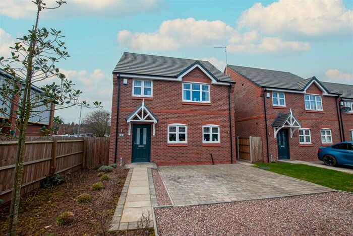 3 Bedroom Detached House For Sale In Seven Acres Close, Uttoxeter, ST14