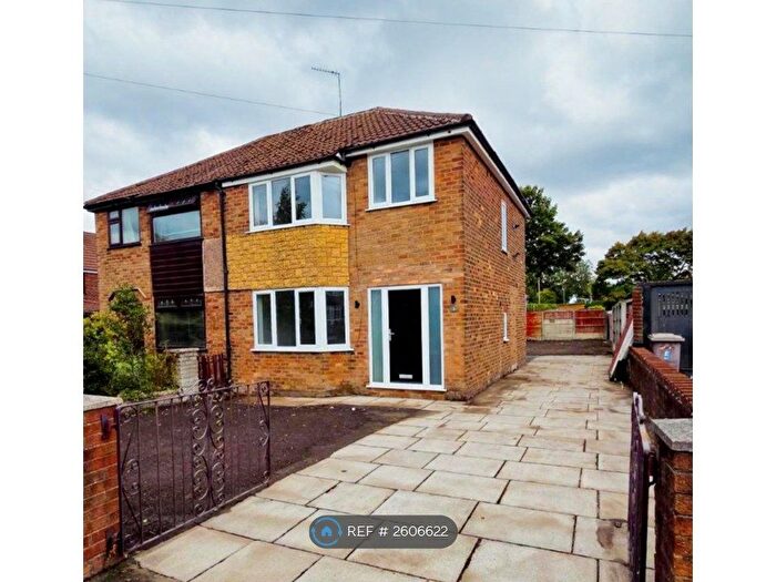 3 Bedroom Semi-Detached House To Rent In Windermere Road, Haydock, St. Helens, WA11
