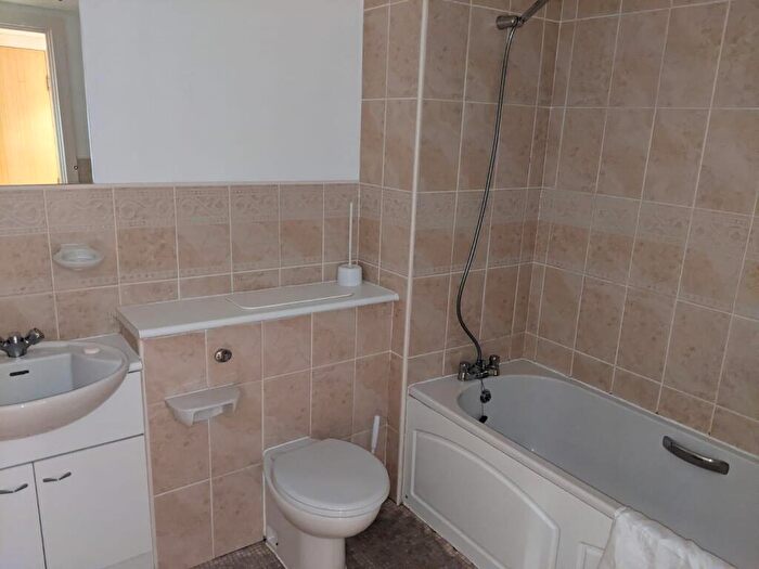 2 Bedroom Apartment To Rent In West Street, West Street, Sheffield, S1