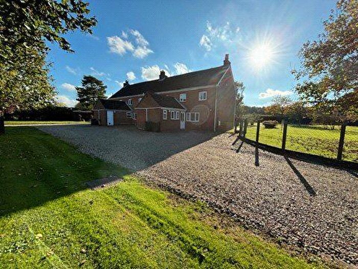 4 Bedroom Semi-detached House To Rent In Stetchworth Ley, Stetchworth, Newmarket, Cambridgeshire, CB8