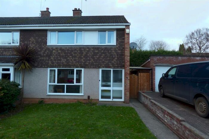 3 Bedroom Semi-Detached House To Rent In Wolfridge Ride, Bristol, BS35