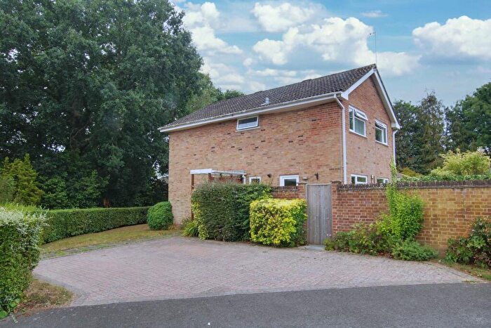 4 Bedroom Detached House For Sale In Romsey, SO51