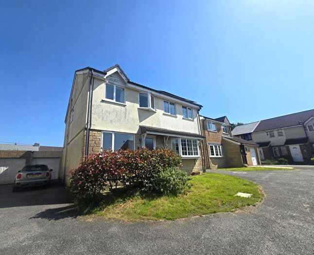 3 Bedroom Semi-Detached House To Rent In Polisken Way, St Erme, TR4