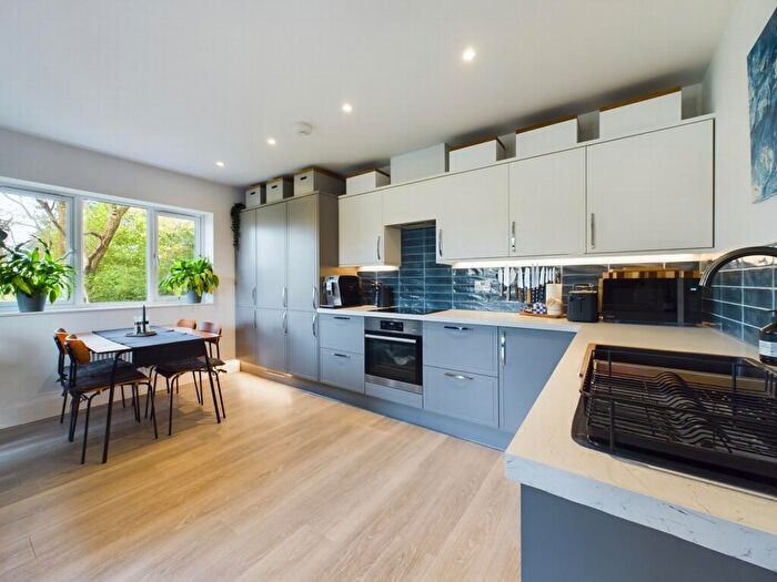 2 Bedroom Flat For Sale In Franklands Village, Haywards Heath, RH16