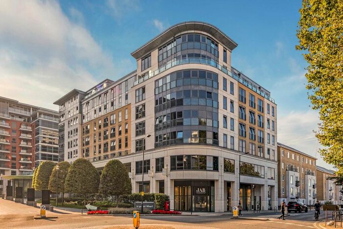 2 Bedroom Flat To Rent In Townmead Road, London, SW6