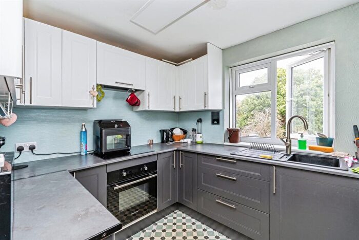 2 Bedroom Flat For Sale In Lower Brownhill Road, Southampton, SO16