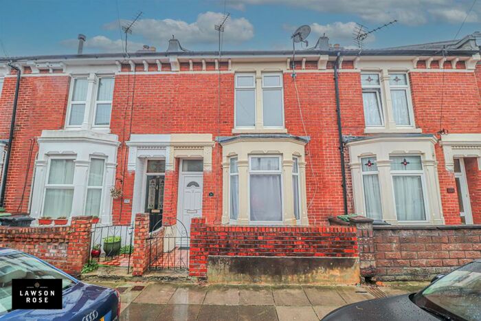 3 Bedroom House To Rent In Hellyer Road, Southsea, PO4