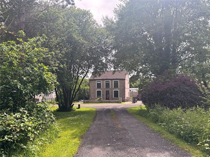 4 Bedroom Detached House For Sale In New Road, Gwaun Cae Gurwen, Ammanford, Neath Port Talbot, SA18