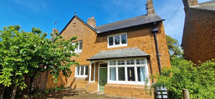 2 Bedroom Cottage To Rent In Church Way, Thorpe Malsor -, NN14