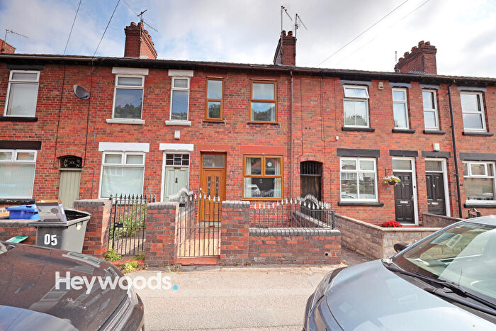 4 Bedroom Terraced House To Rent In Friarswood Road, Newcastle-under-Lyme, Staffordshire, ST5