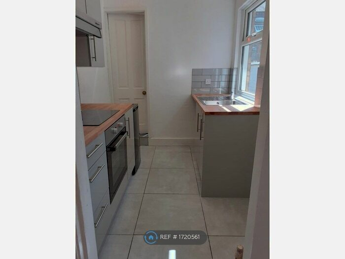 2 Bedroom Terraced House To Rent In Adams Street, Newcastle, ST5