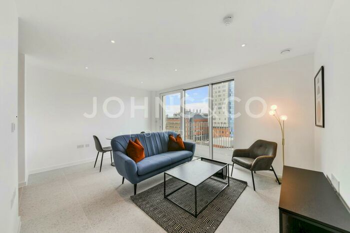 Apartment To Rent In Georgette South, The Silk District, London, E1