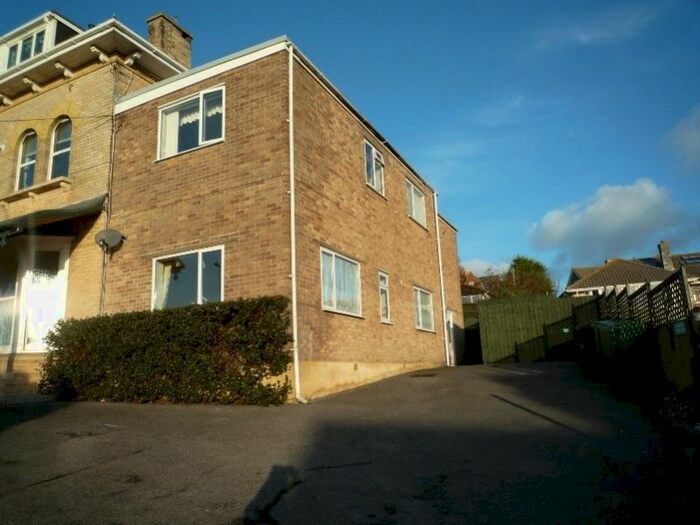 1 Bedroom Flat To Rent In Buxton Road, Weymouth, Dorset, DT4