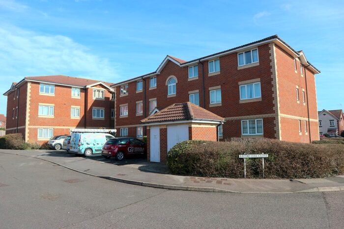 2 Bedroom Flat To Rent In Broad Oak Close, Eastbourne, BN23