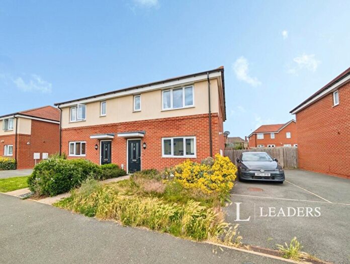 3 Bedroom Semi-Detached House For Sale In The Green, Fourth Avenue, Edwinstowe, NG21