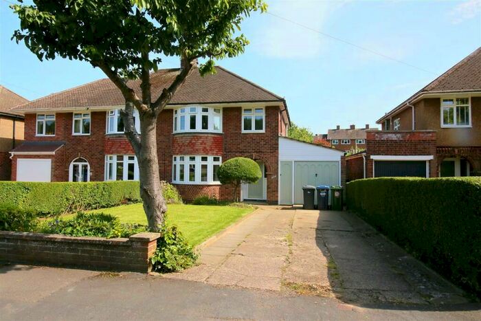 3 Bedroom House To Rent In Lower Hillmorton Road, Rugby, Warwickshire, CV21