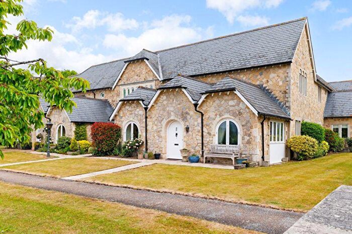 3 Bedroom Cottage For Sale In Lower Road, Salisbury, SP2