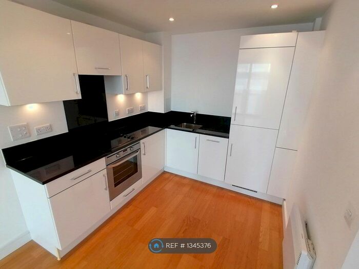 1 Bedroom Flat To Rent In The Wharf, Chatham Maritime, ME4