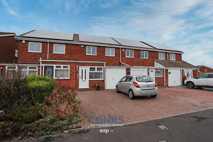 3 Bedroom Terraced House For Sale In Firth Park Crescent, Halesowen, B62