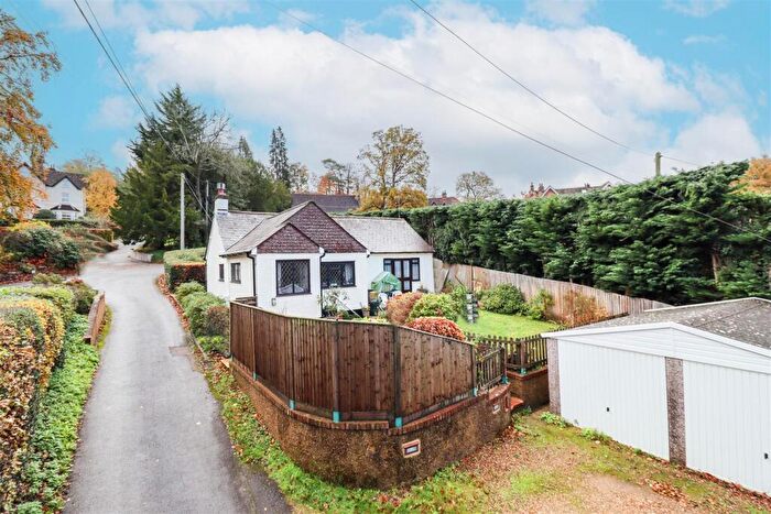 3 Bedroom Detached Bungalow For Sale In School Lane, Ewshot, Farnham, GU10