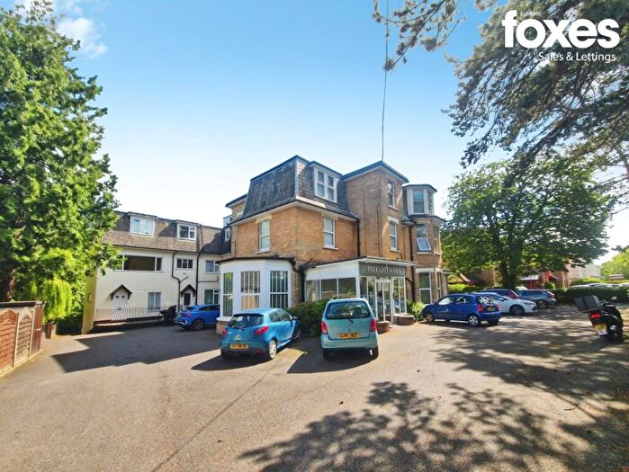 1 Bedroom Apartment For Sale In Parkgate Manor, Suffolk Road, Bournemouth, Dorset, BH2