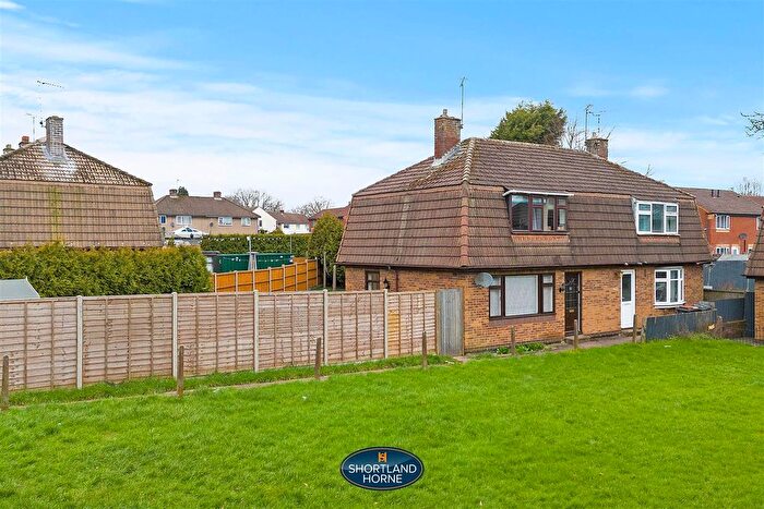 3 Bedroom Semi Detached House For Sale In Winster Close, Keresley End, Coventry, CV7