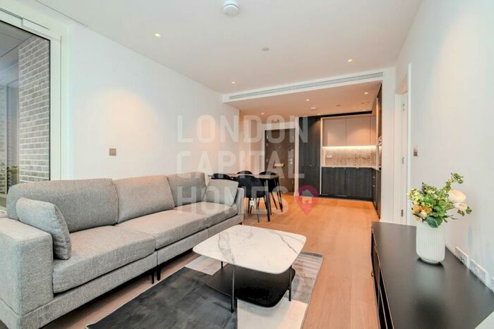2 Bedroom Apartment To Rent In Gasholder Place, London, SE11