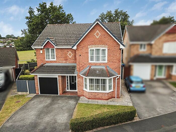 4 Bedroom Detached House For Sale In Brambling Way, Lowton, Warrington, WA3