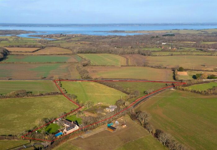 4 Bedroom House For Sale In Calbourne, Isle Of Wight, PO30