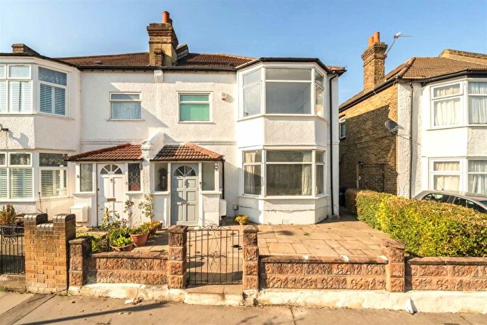 4 Bedroom Property To Rent In Norbury Court Road, London, SW16