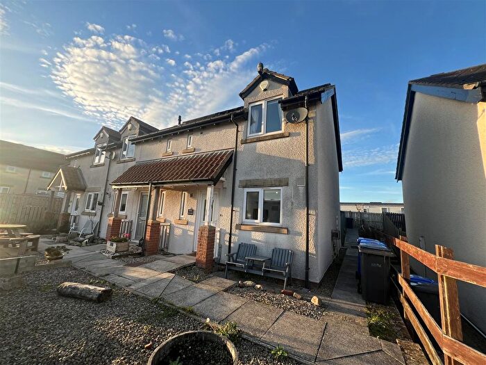 2 Bedroom End Terrace House To Rent In Kings Field, Seahouses, NE68