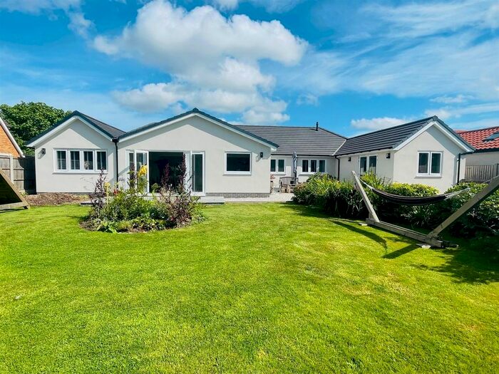 5 Bedroom Detached Bungalow For Sale In Manor Close, Bleasby, Nottingham, NG14