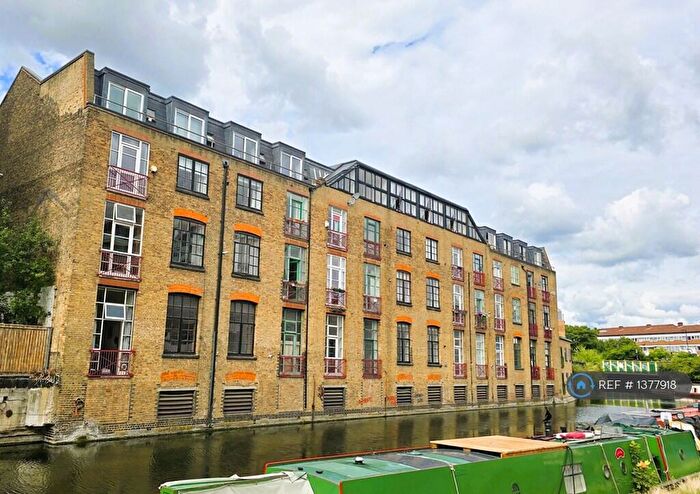 2 Bedroom Flat To Rent In Broadway Market, London, E2