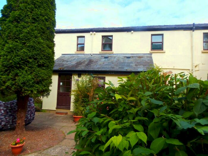 1 Bedroom Flat For Sale In Bromyard, Herefordshire, HR7