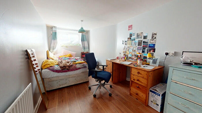 6 Bedroom Terraced House To Rent In Manor Drive, Leeds, West Yorkshire, LS6