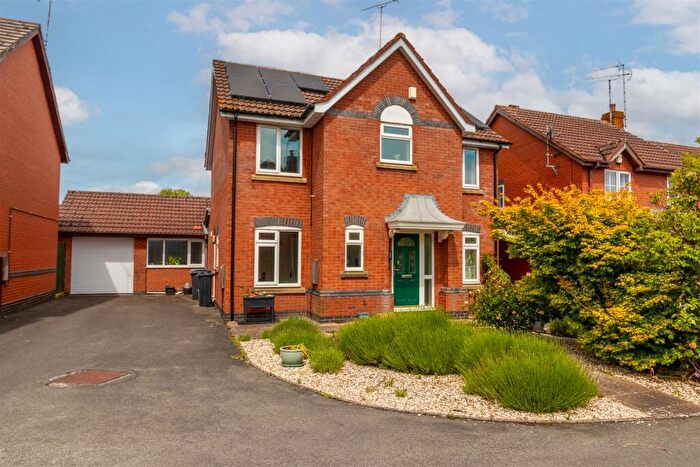 4 Bedroom Detached House For Sale In Wilcox Close, Bishops Itchington, Southam, CV47