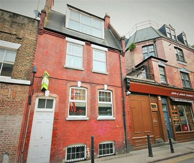 7 Bedroom Property For Sale In Woodseer Street, Brick Lane, E1