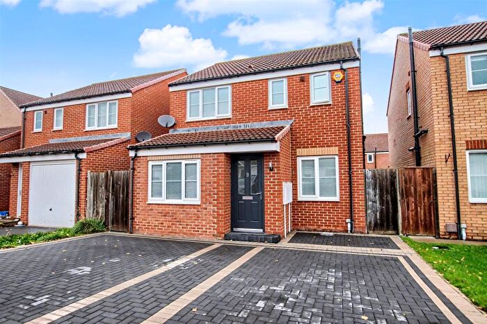 3 Bedroom Detached House For Sale In Hembury Court, Ingleby Barwick, TS17