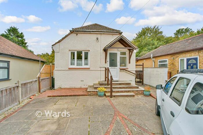 2 Bedroom Detached Bungalow For Sale In Maidstone Road, Borden, Sittingbourne, Kent, ME9