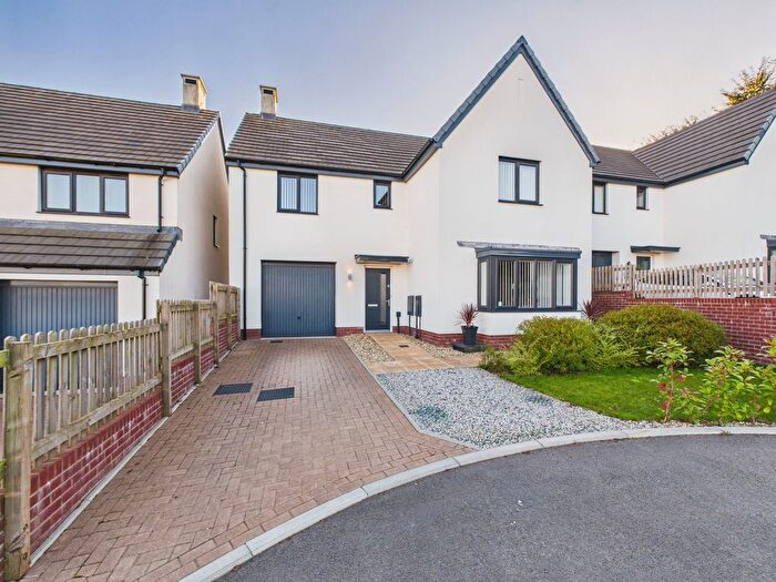 4 Bedroom Detached House For Sale In Castle Park Drive, White Rock, Paignton, TQ4