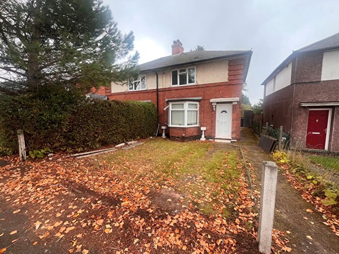 3 Bedroom Property To Rent In Trescott Road, Northfield, Birmingham, B31