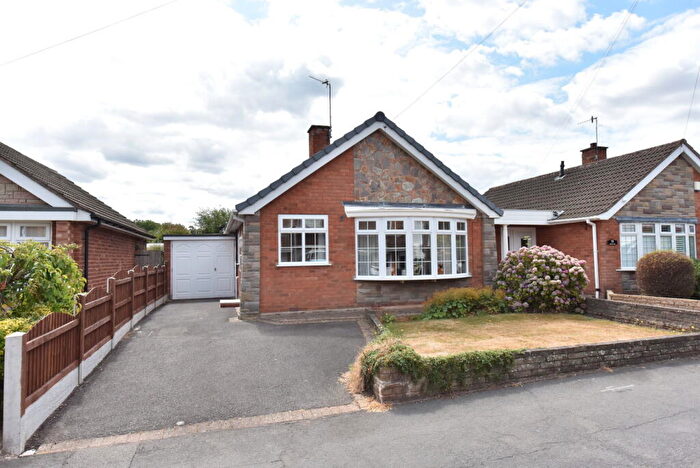 2 Bedroom Detached Bungalow For Sale In Kingswinford, Granville Drive, DY6